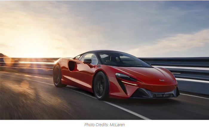 Nowy supersamochód Artura Hybrid firmy McLaren
